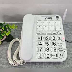 VTech SN5147 Amplified Corded Cordless Senior Phone with Answering Machine Set 3